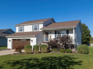 8720 Oriole Dr, Erie, PA 16509