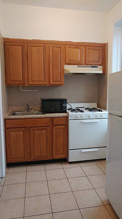 1st image of 7715 18th Ave APT 3