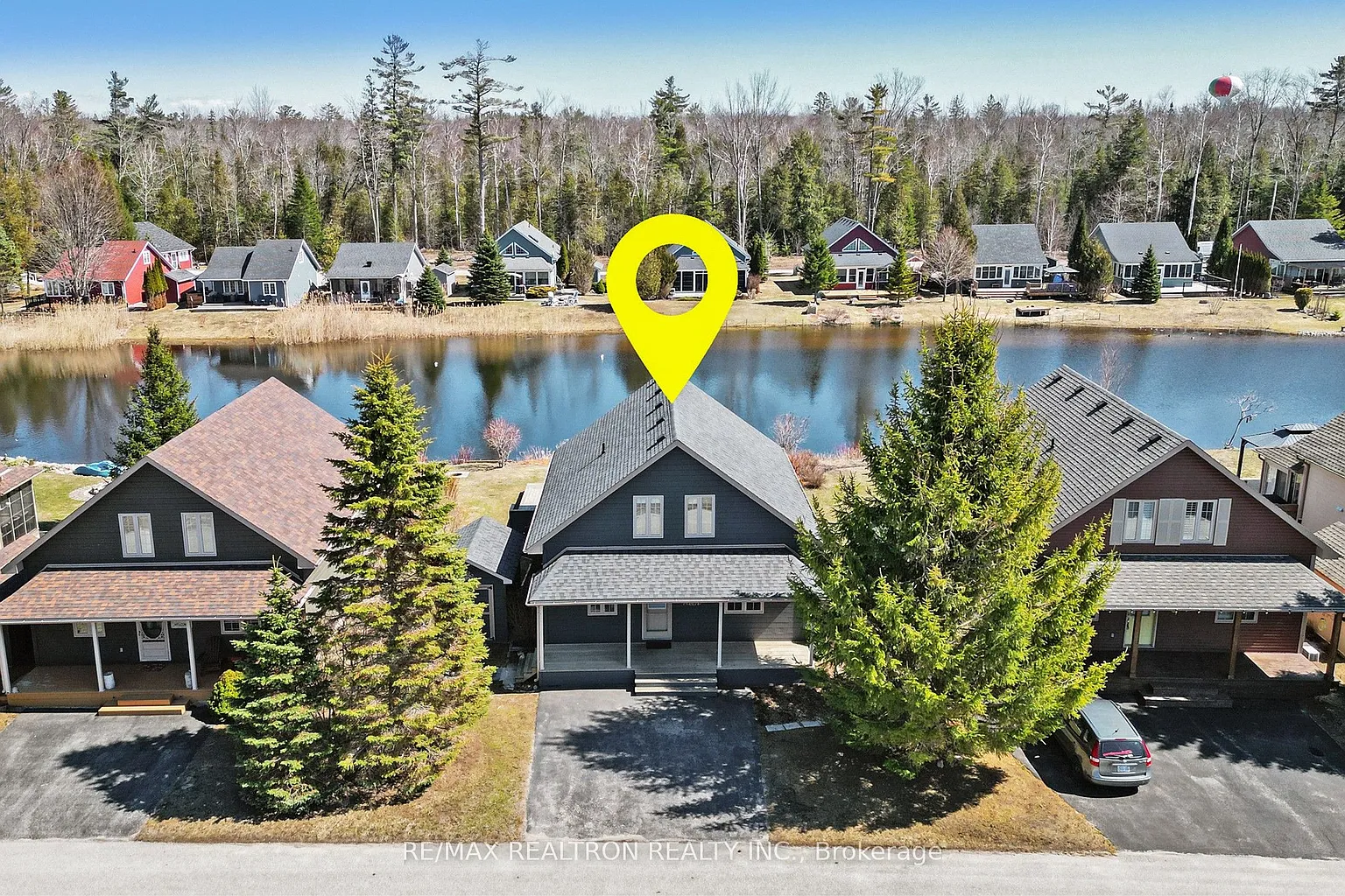 43 Madawaska Trl photo 1