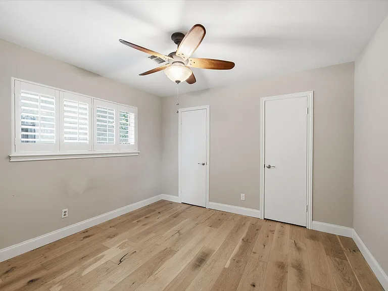 14110 Barryknoll Ln — Photo 27