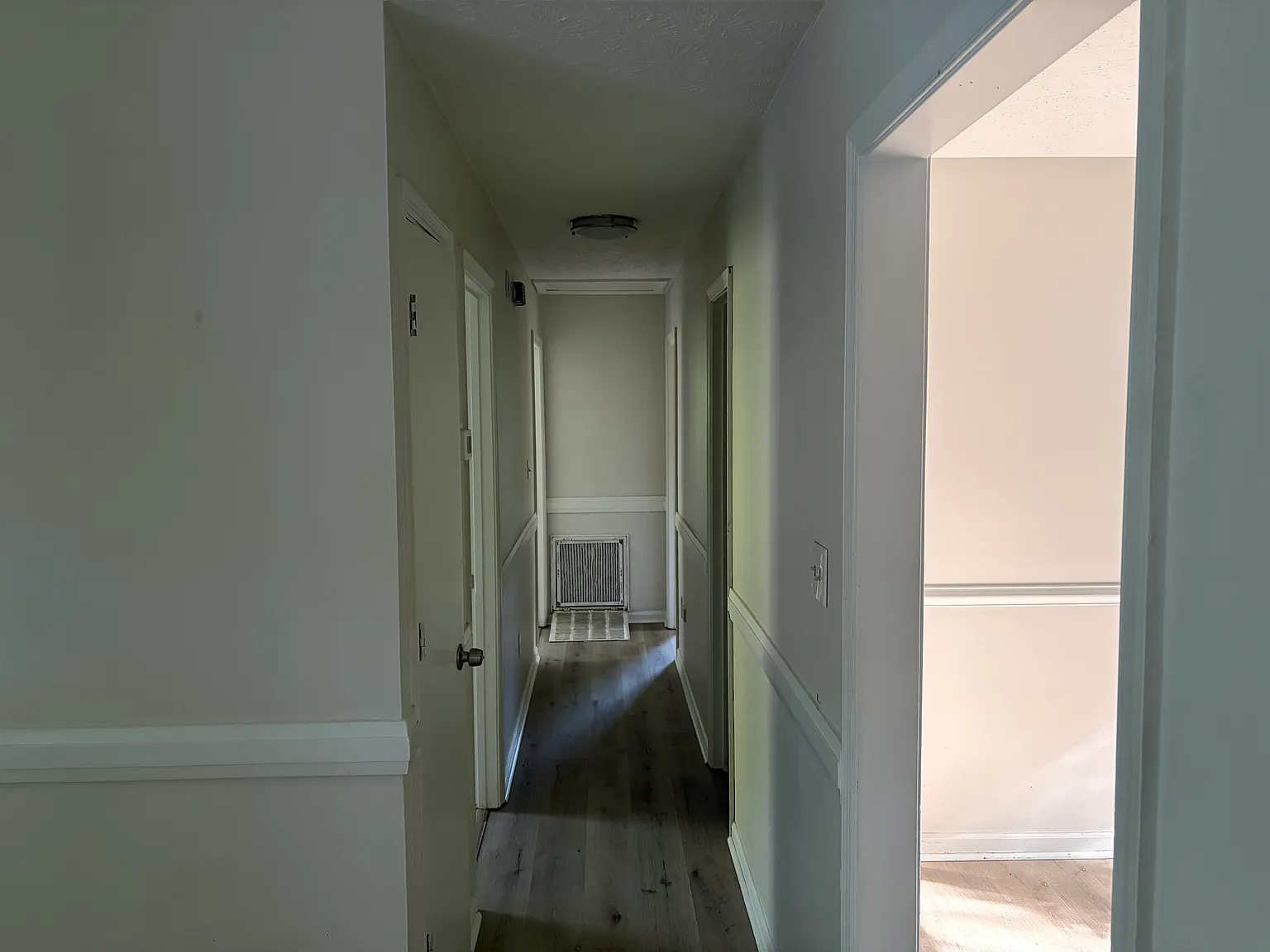 3 bed, 1104 sqft, $2,000 — Photo 1