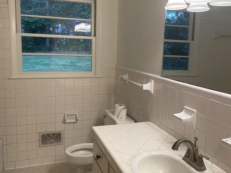 2112 Kilburn Rd — Photo 6