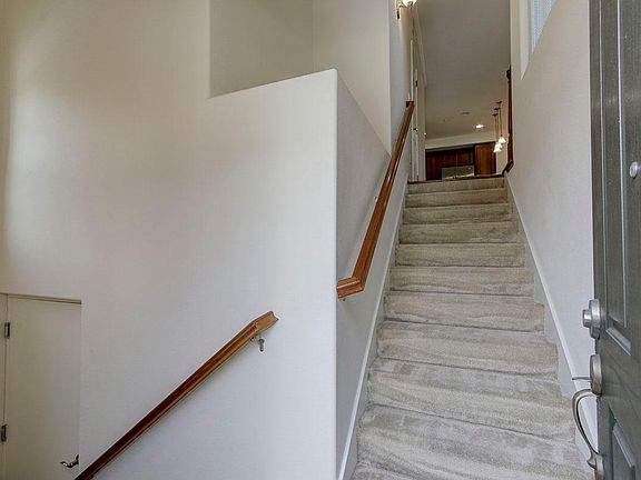4th image of 1345 Marcello Dr