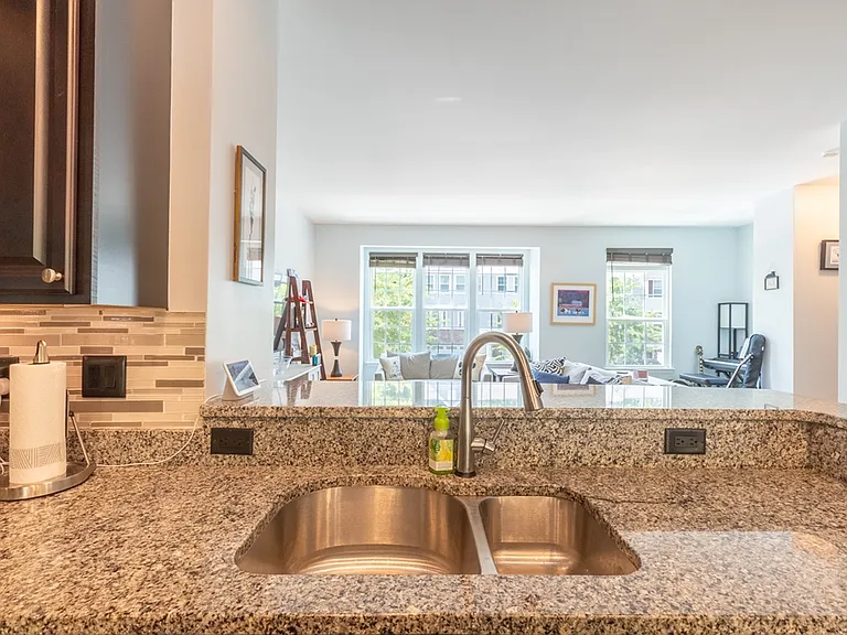 220 W General Grey Ct — Photo 7