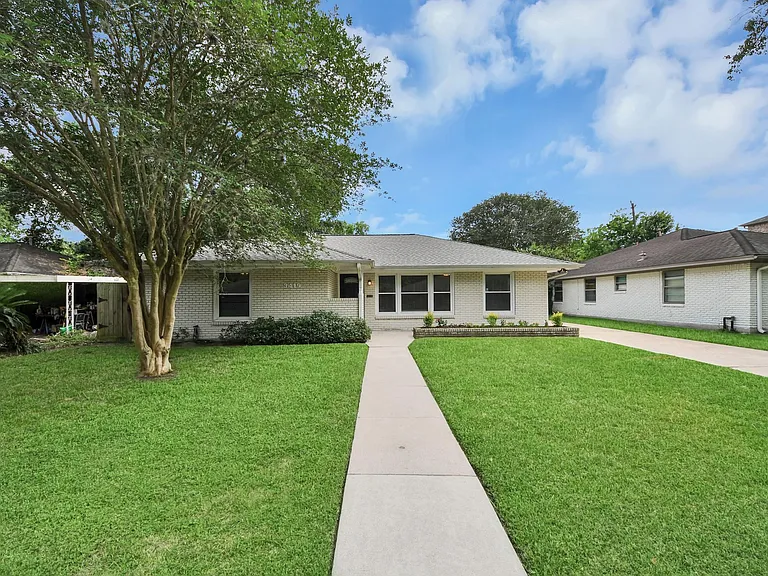 3419 Norris Dr — Photo 1
