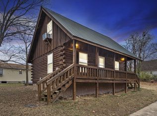 115 Roxy Ct, Taneyville, MO 65759