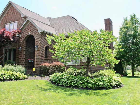 3rd image of 1116 Chetford Dr