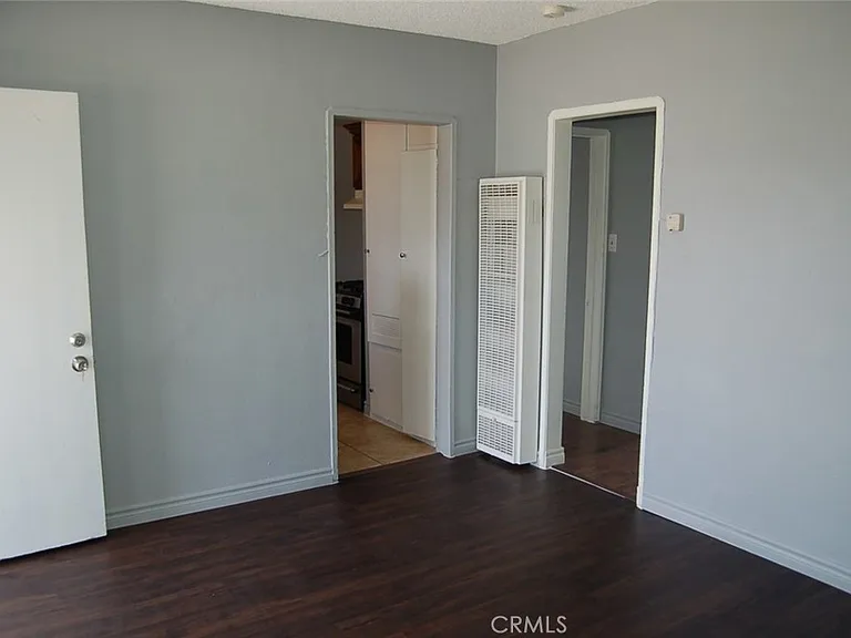 422 W Palm St #424-1/2D — Photo 5