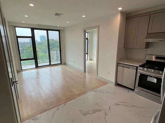 2nd image of 141-26 Northern Blvd #8