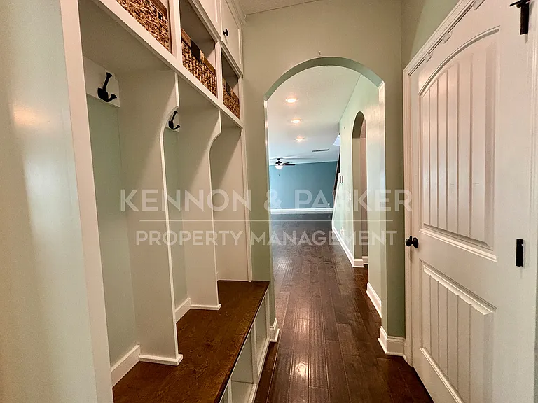 4526 Mountain Ivy Dr — Photo 12
