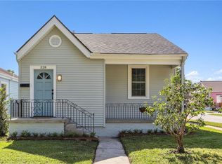 328 Lake Ave, Metairie, LA 70005