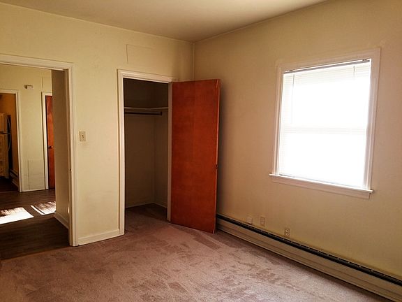 2nd image of 215 N 5th Ave #215