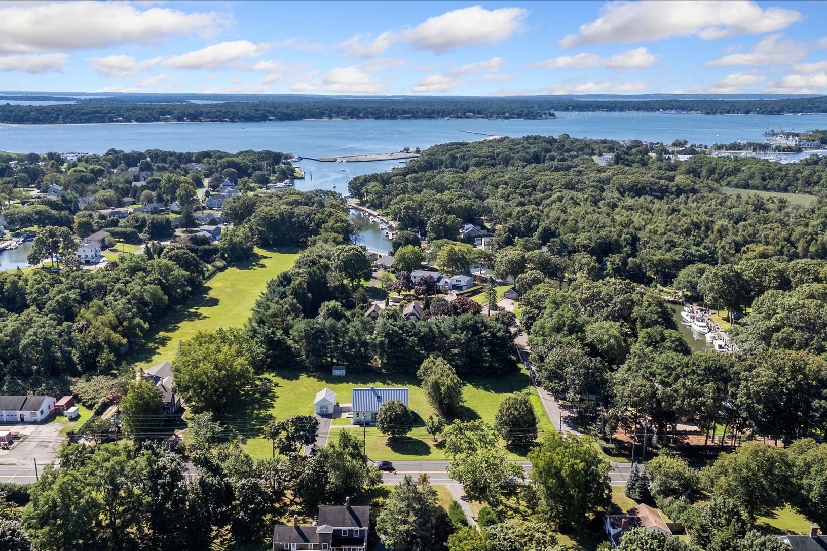  Minutes from Gull Pond Bay Beach