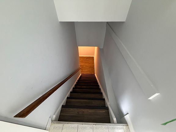 2nd image of 15 Springhead Gdns