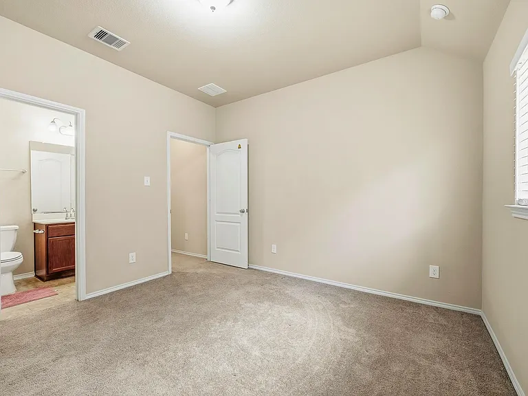 7126 Whitlow Wonder Ln — Photo 37