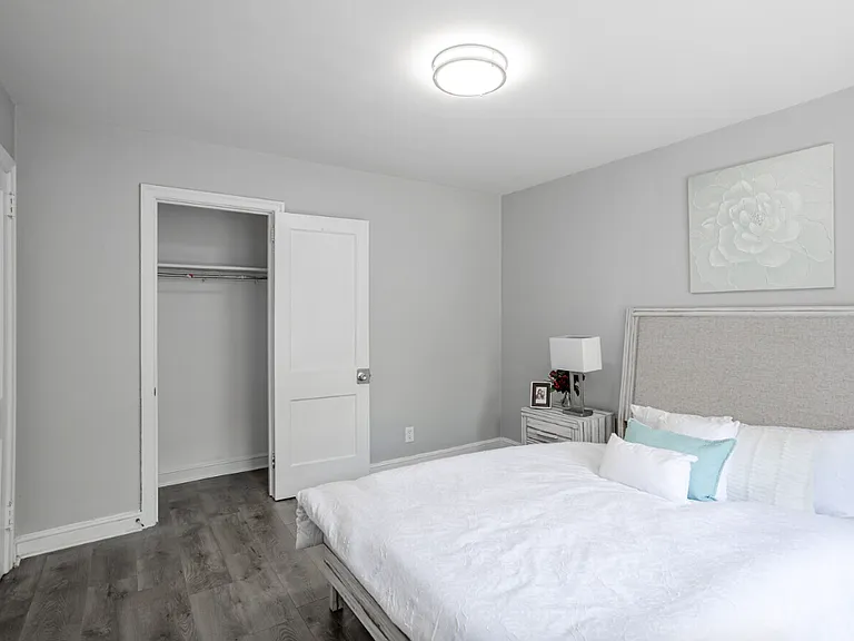 85 S Lansdowne Ave #2 — Photo 4