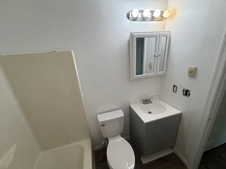 632 S Fawn St #9 — Photo 9