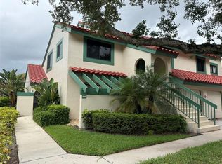 24 Lexington Ln W APT A, Palm Beach Gardens, FL 33418