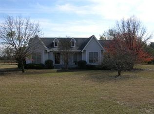 215 Wisteria Dr, Aiken, SC 29803