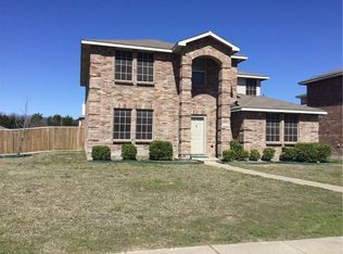 1037 Blackberry Trl, Lancaster, TX 75134