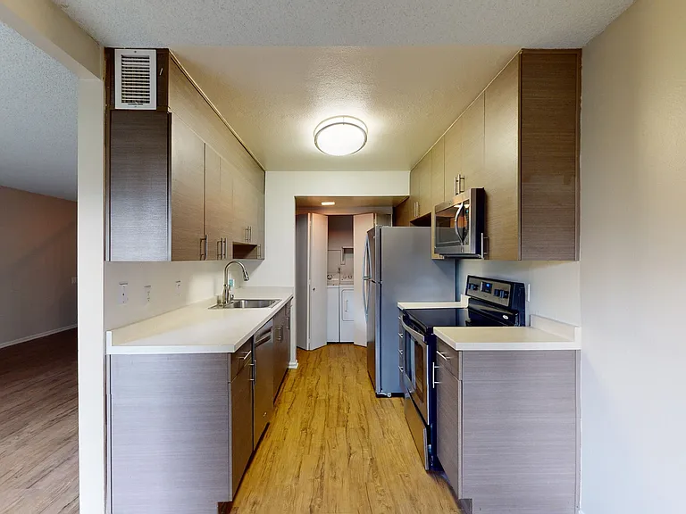 27 Seventy Five Mesa Verde — Photo 150