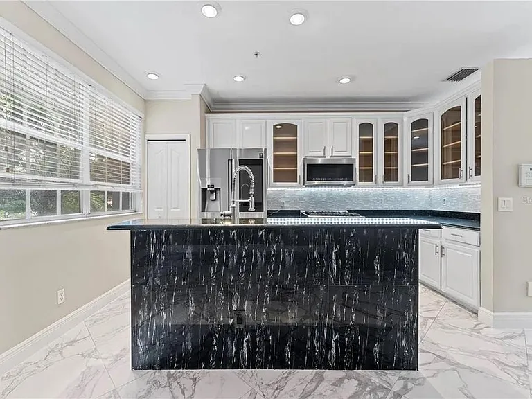1437 Harbour Walk Rd — Photo 8