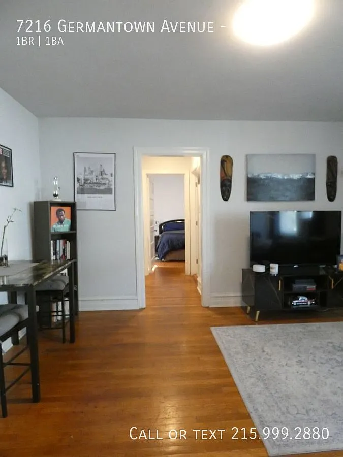 Large One Bedroom in Germantown! — Photo 3