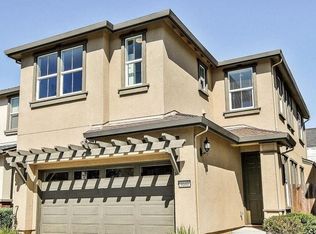 9660 Armstrong Dr, Oakland, CA 94603