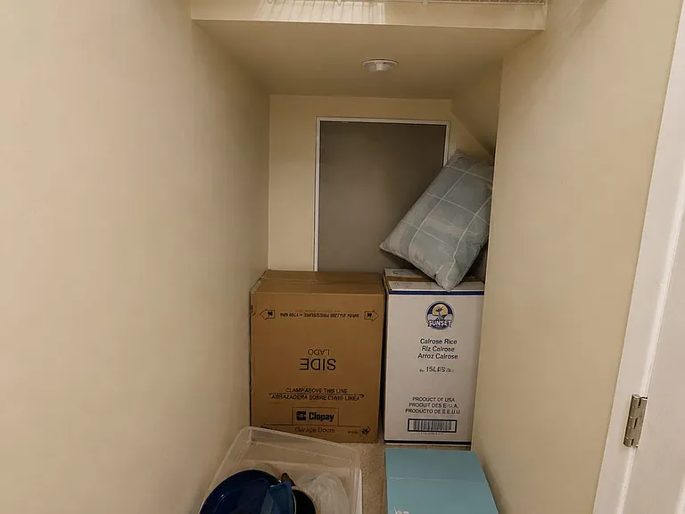 22247 Atlantic Pointe — Photo 12