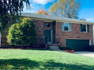 206 Falcon Dr, Versailles, KY 40383