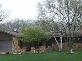 8 Deerfield Ave, Kankakee, IL 60901