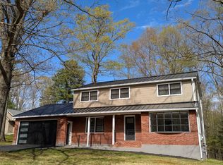 957 Neal Rd, Endicott, NY 13760