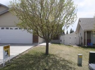 4427 Charles St, Cheyenne, WY 82001