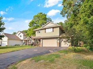 401 Orleans Ct N, Champlin, MN 55316