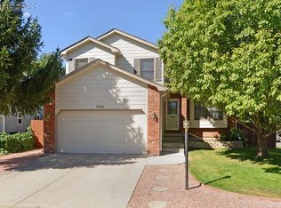 1741 Manchester Ct, Loveland, CO 80538