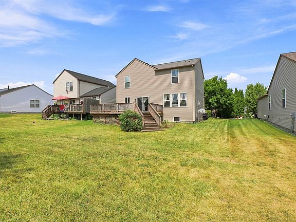 5th image of 5064 Meadow Crest Cir