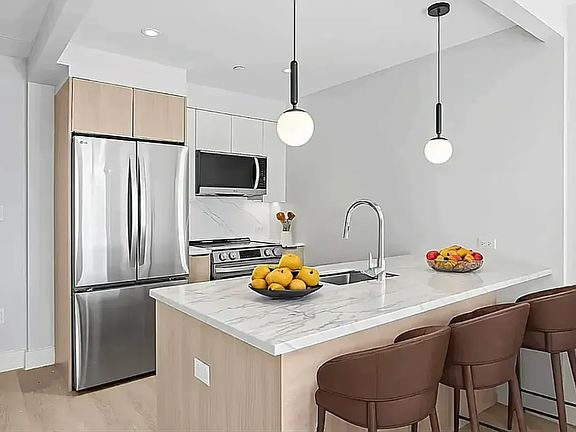 2nd image of 43-25 52nd St #6AG