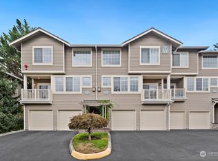 18614 NE 57th St #W18614, Redmond, WA 98052