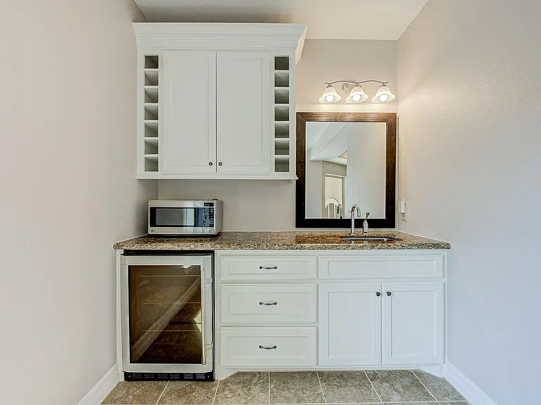 27303 Silver Jade Ct — Photo 31
