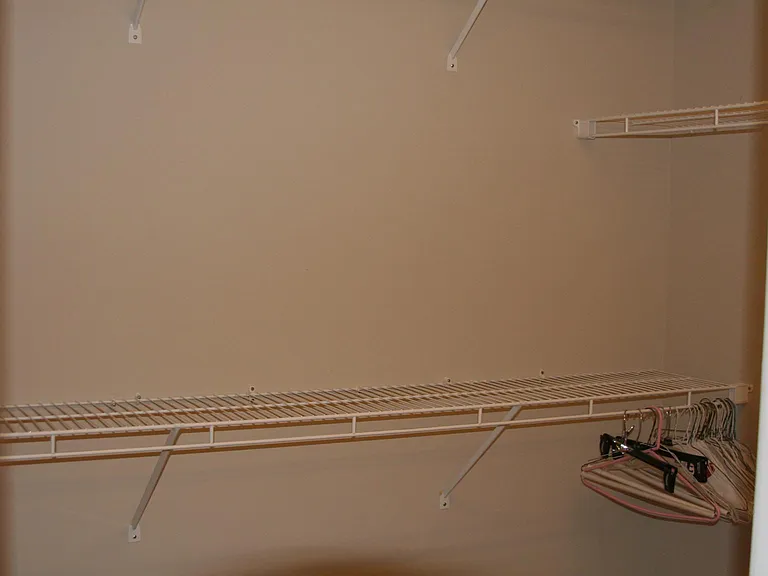 541 Mountain Pass Ln — Photo 20