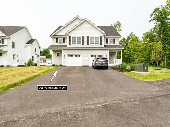 9-2 Porch Light Drive UNIT 2, Dover, NH 03820