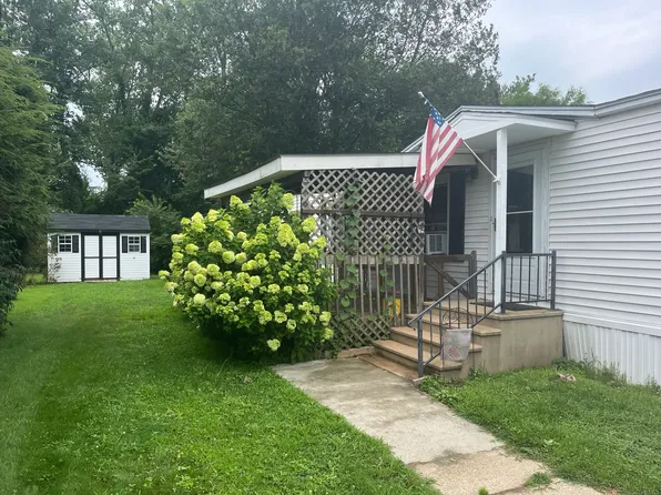 47 Elm Street, East Windsor, CT 06088