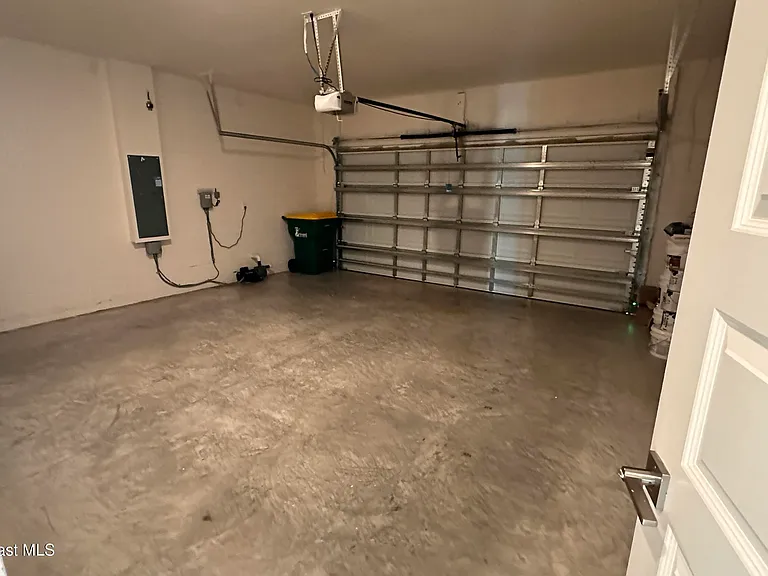 607 Clearwater Ave — Photo 30