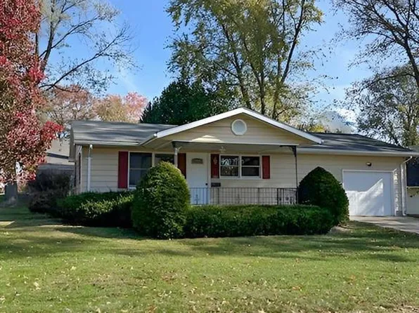 101 S Liberty St, Jerseyville, IL 62052