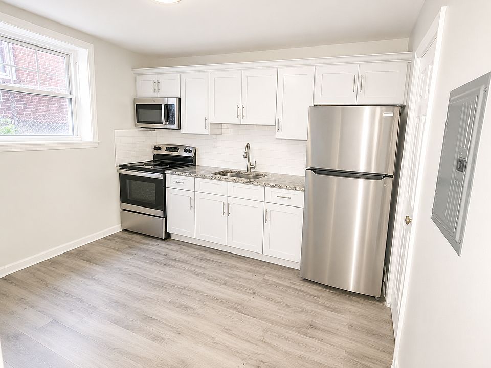1st image of 92 Davenport Ave #3