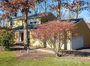 58 Lochatong Rd, Ewing, NJ 08628
