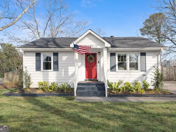 995 Dell Ave SE, Smyrna, GA 30080