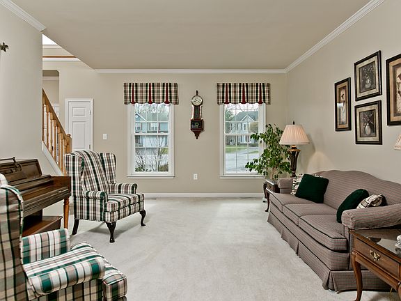 4th image of 13125 Hepplewhite Cir