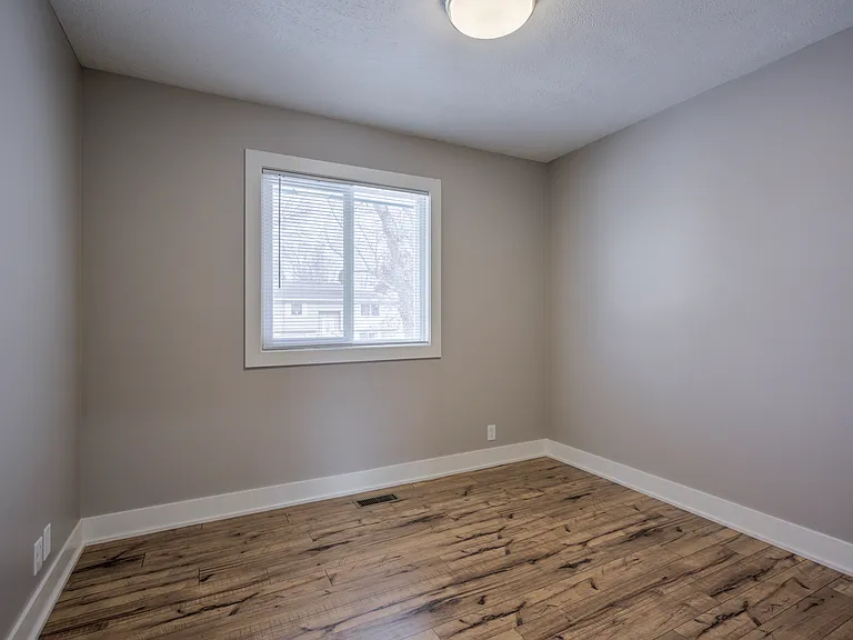 13511 Schirra St — Photo 23
