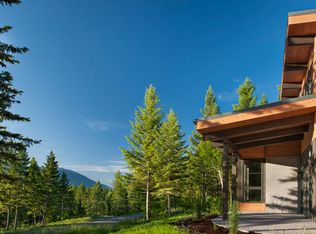 212 Gleneagles Trl, Columbia Falls, MT 59912
